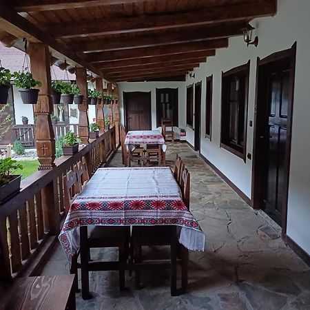 Casuta Din Valea Regilor Villa Gradistea de Munte Ngoại thất bức ảnh